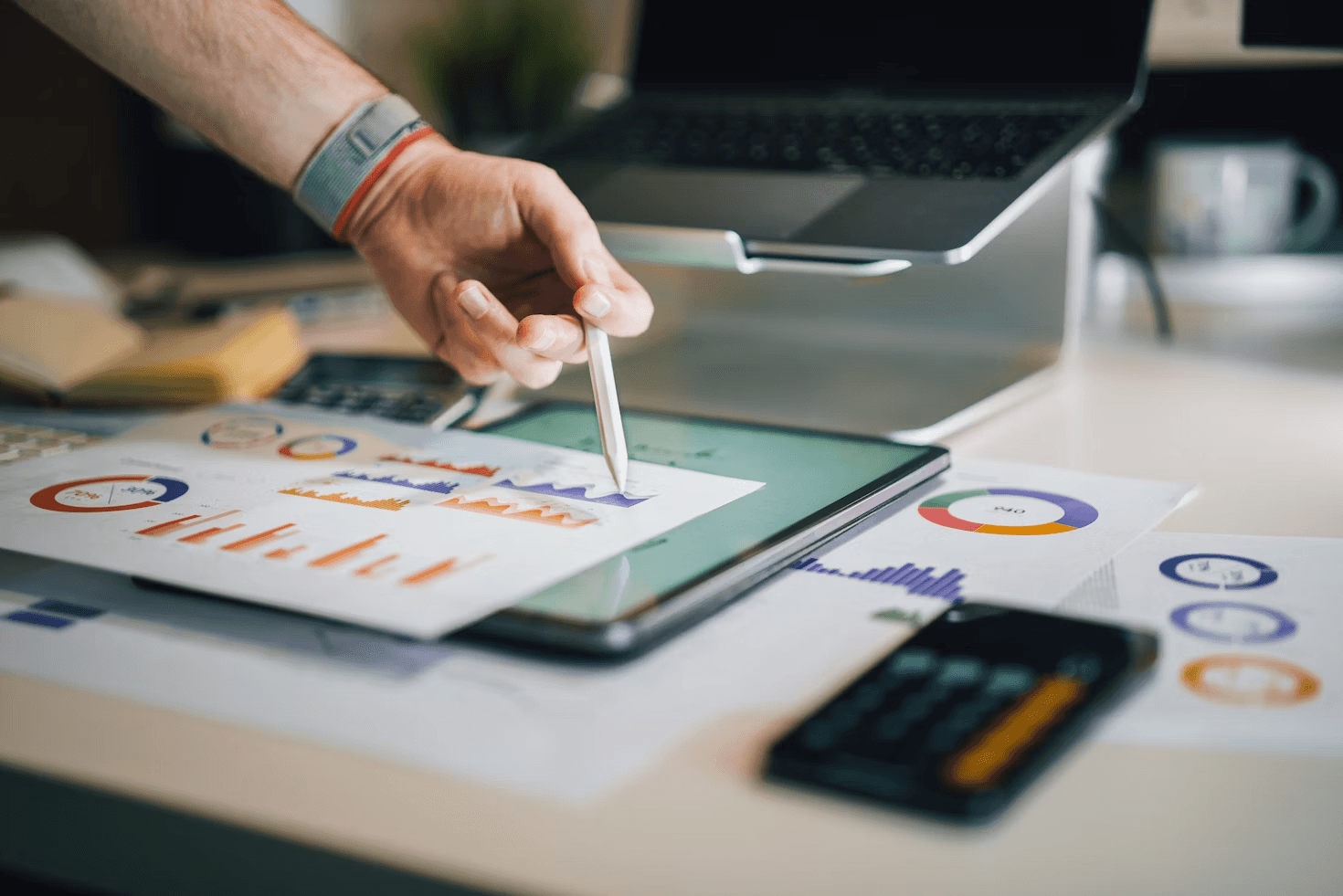 تحليلات القمة